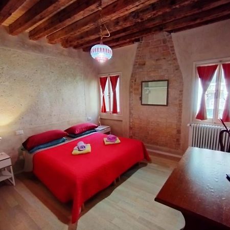 Апартаменты Ca Lirica Венеция Экстерьер фото